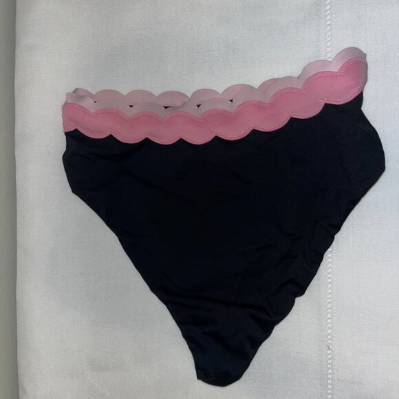 Beach Riot Harriet Bottom Sweet Berry Wave in Size Medium - Picture 4 of 5